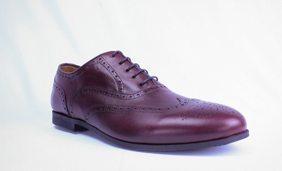 Wingtip in 4mm, Private Collection  // Blake Welt